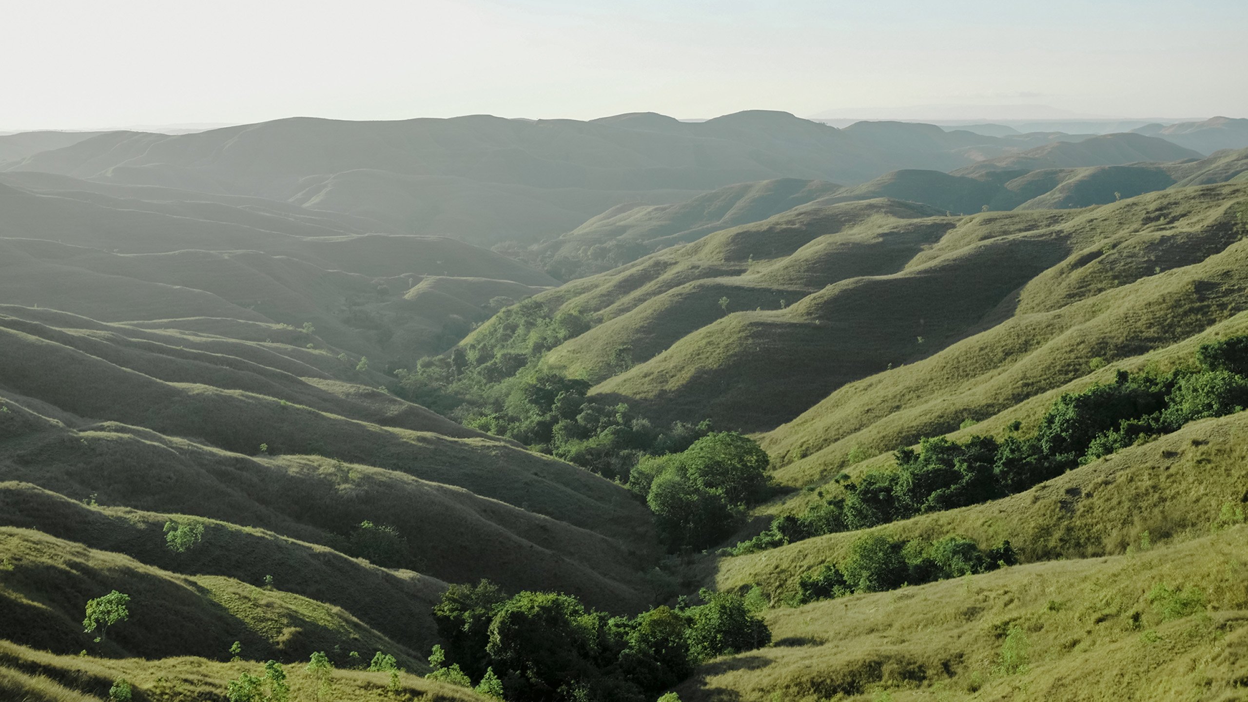 Wairinding Hills - Sumba Natural Landscape - Guide to Sumba